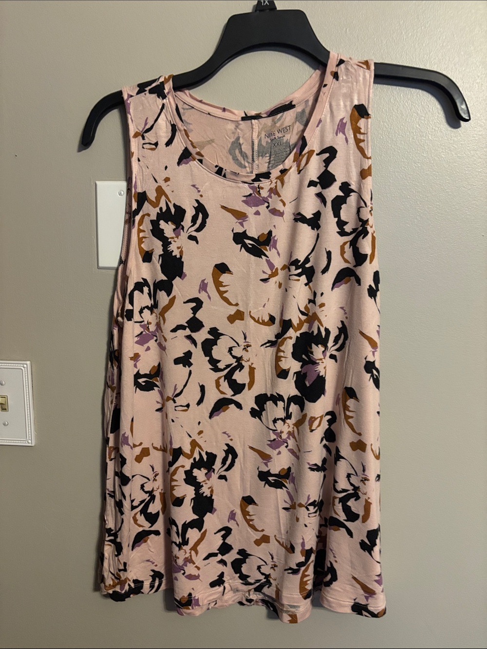 Nine West Blush Pink Floral Print Tank